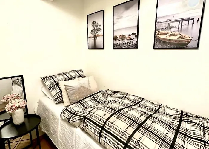 3 Bedroom - Central Apartment Near Oslo Station